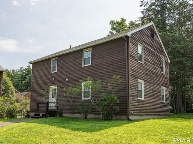 Condo for sale in Avon, Connecticut