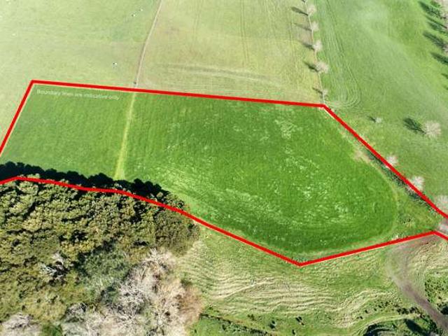 Property for sale in Awhitu, Oroua County