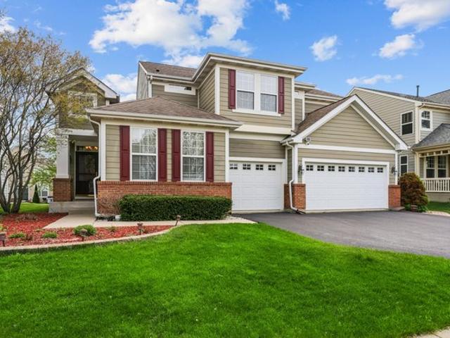 House for sale in Elgin, Illinois