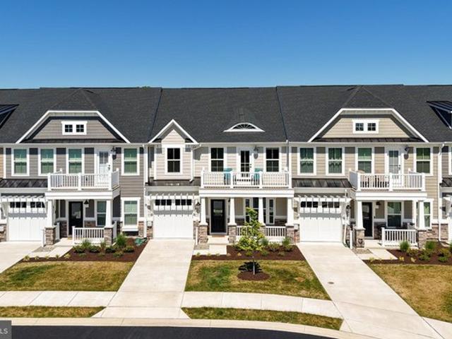 Townhouse for sale in Delaware