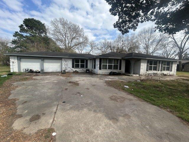 House for sale in Lolita, Texas