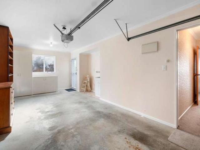 Apartment for sale in Hillsborough, Taranaki