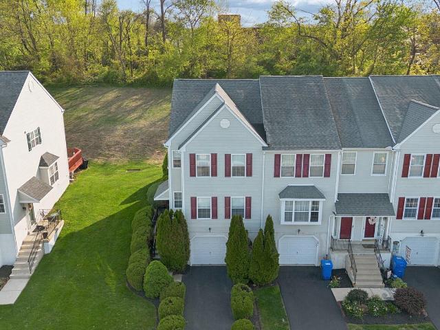 Townhouse for sale in Delco, Pennsylvania