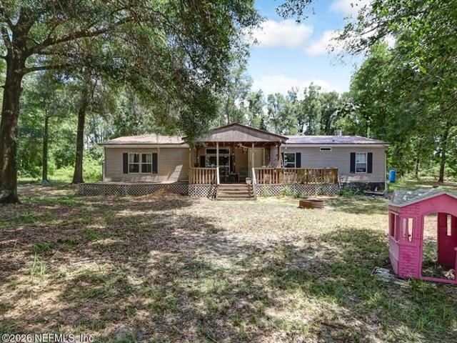House for sale in Fort White, Florida