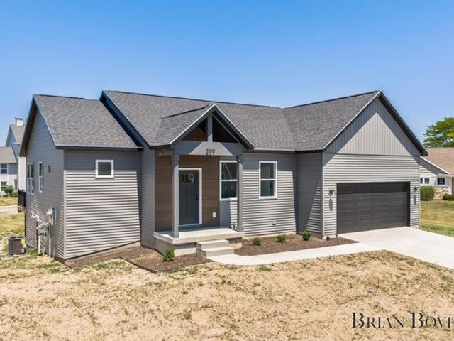 House for sale in Sparta, Michigan