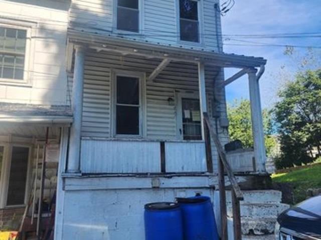 House for sale in New England Hill, Shamokin