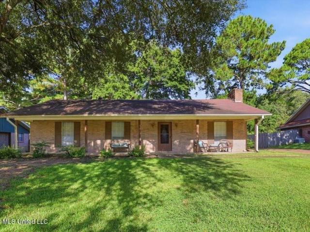 House for sale in Pear Orchard, Ridgeland
