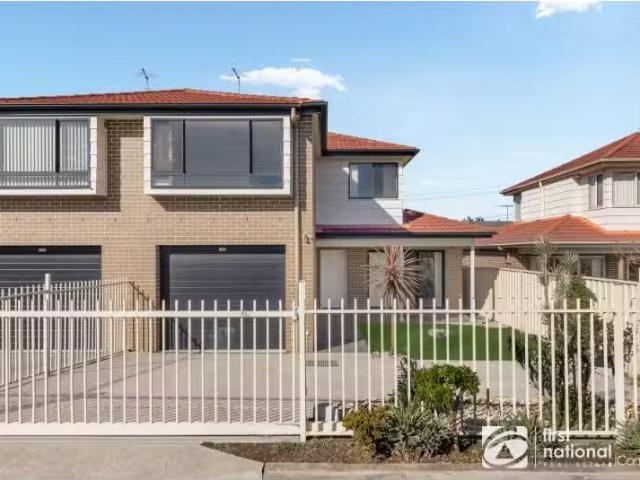 Condo for rent in Sydney, New South Wales