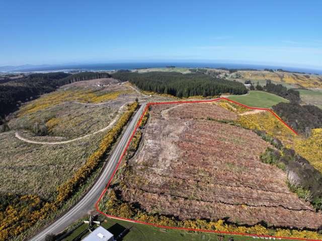 Property for sale in Otakou