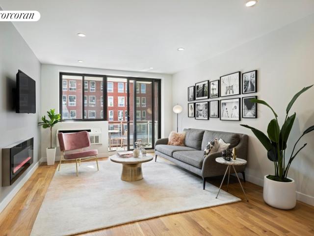 Condo for sale in Queens, Arverne