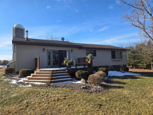 House for sale in New Auburn, Wisconsin