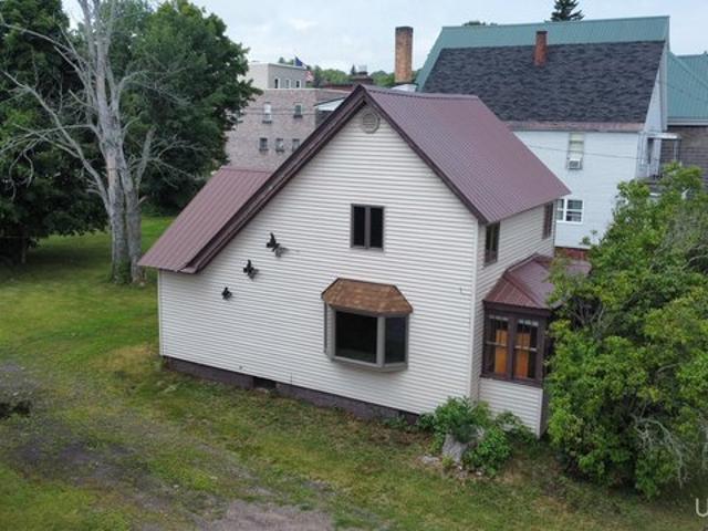 House for sale in Houghton, Michigan