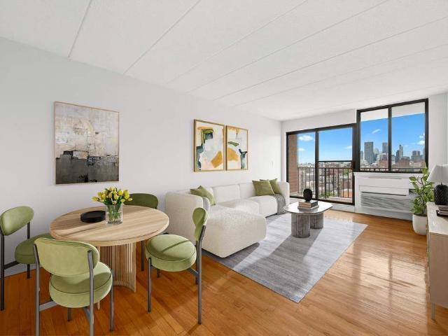 Condo for sale in Queens, Arverne
