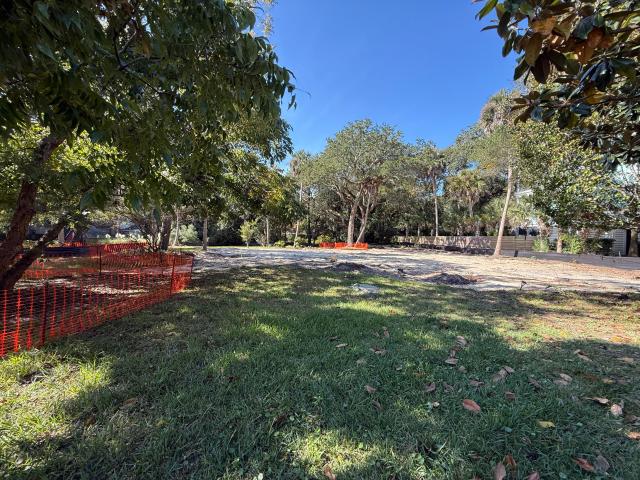 Land for sale in Isle Of Palms, South Carolina