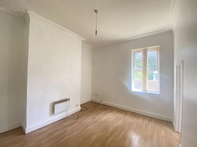 Apartment for rent in Claughton, Birkenhead