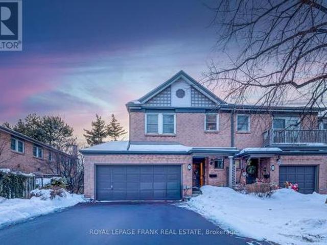 Townhouse for sale in Woburn, Ontario