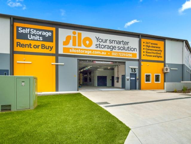Warehouse for rent in Wollongong West, New South Wales
