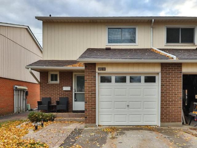 Condo for sale in Woburn, Ontario