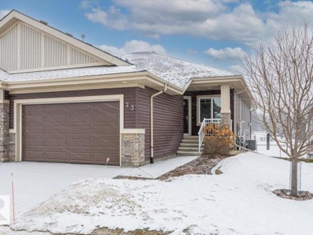 Duplex for sale in Saint Albert, Alberta