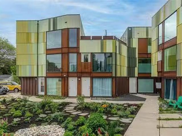 House for sale in East St. Paul, Manitoba