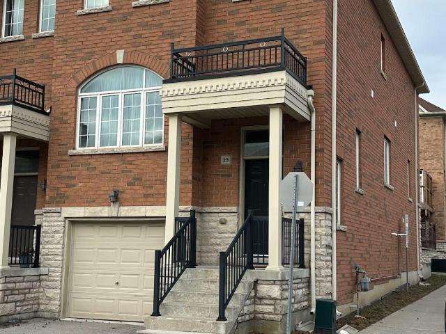 Townhouse for sale in Woburn, Ontario