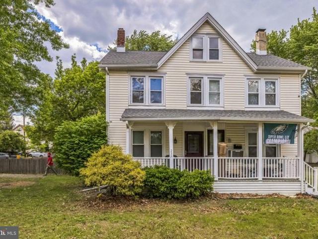 Townhouse for sale in Gibbsboro, New Jersey