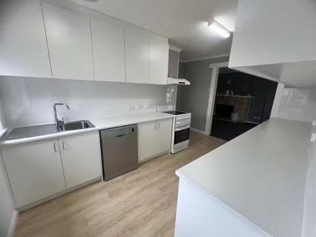 House for rent in Goodwood