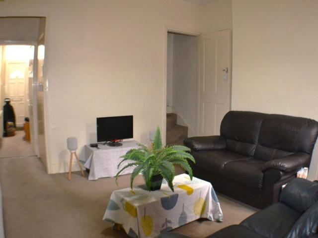 Apartment for rent in Metchley, Birmingham