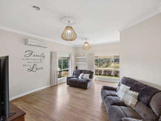 House for rent in Brisbane Grove, New South Wales