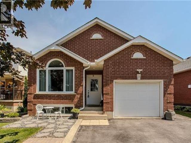 House for sale in Ancaster, Ontario