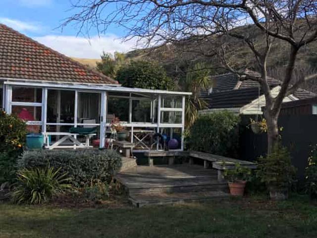 House for rent in Chaslands, Canterbury