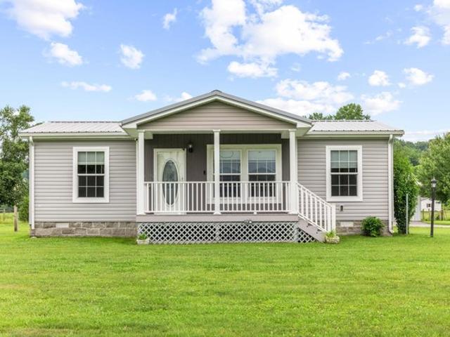 House for sale in Crab Orchard, Kentucky