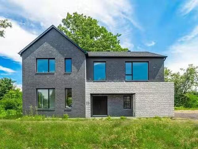 House for sale in Senneville, Quebec