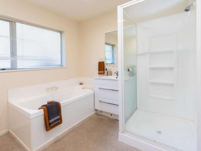 House for sale in Chaslands, Canterbury