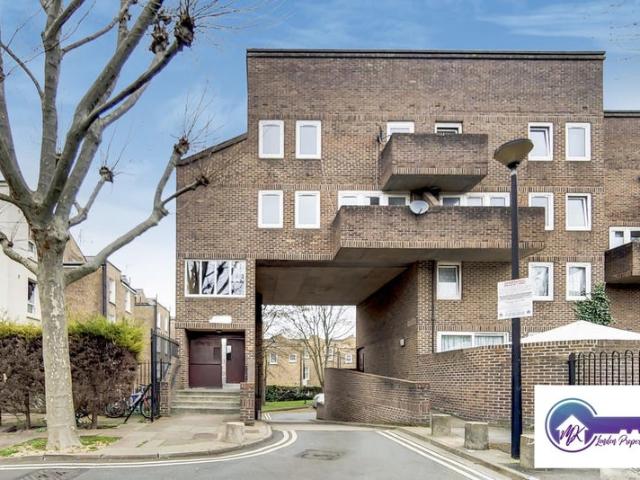 Apartment for rent in Maida Hill, Greater London
