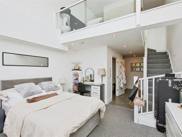 Apartment for sale in East Midlands