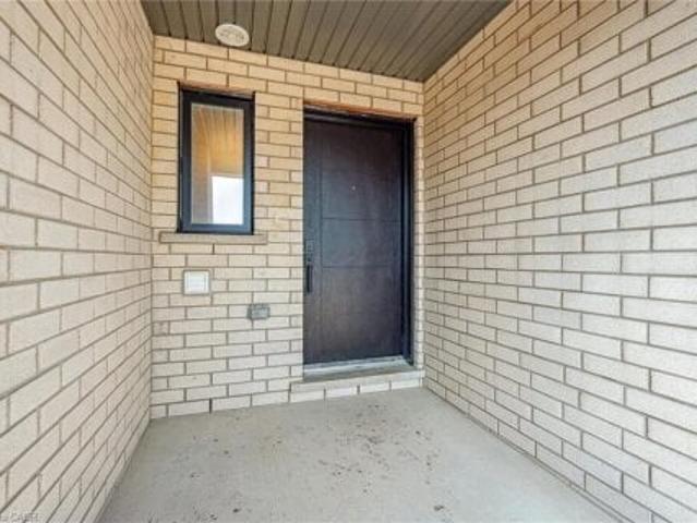 Townhouse for sale in Kitchener, Ontario