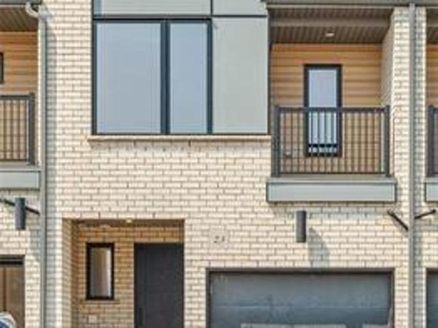 Townhouse for sale in Kitchener, Ontario