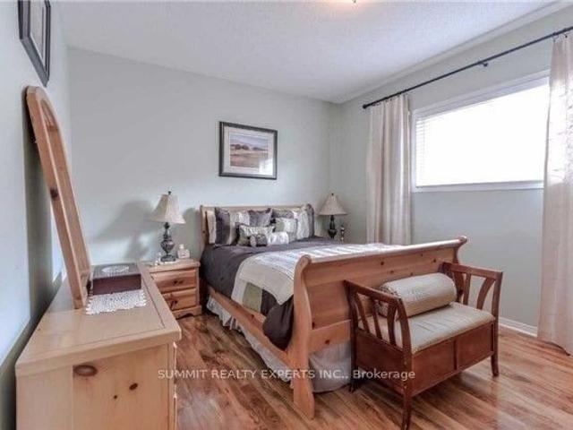 House for rent in Brampton, Golden Horseshoe