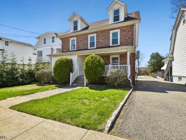 House for sale in Millburn, New Jersey