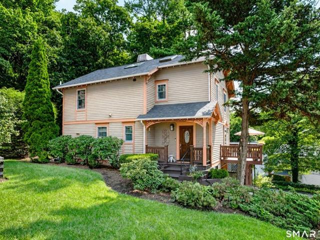 Townhouse for sale in Norwalk, Connecticut