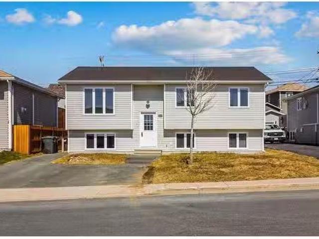 House for sale in Paradise, Newfoundland And Labrador