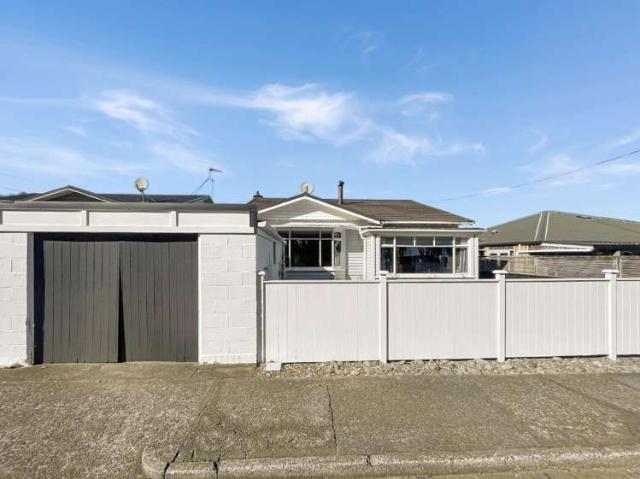 House for rent in Taranaki