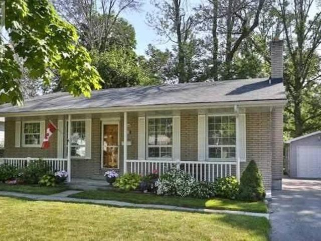 House for rent in Ajax