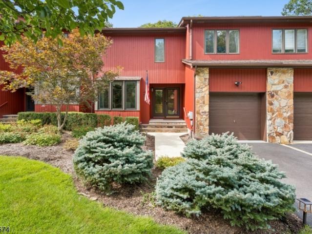 Townhouse for sale in Passaic, New Jersey