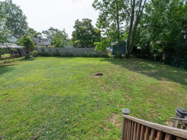 House for sale in Middlesex, New Jersey