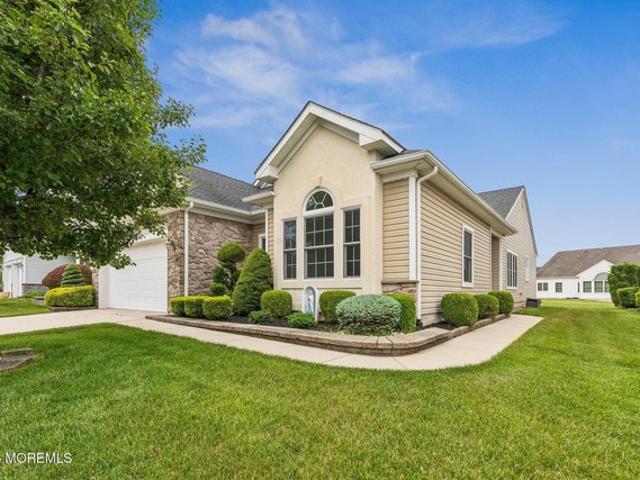 House for sale in Waretown, New Jersey