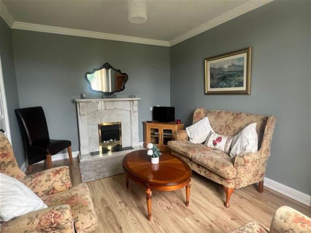 Bungalow to rent in Cavan