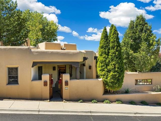 House for sale in Santa Fe, New Mexico