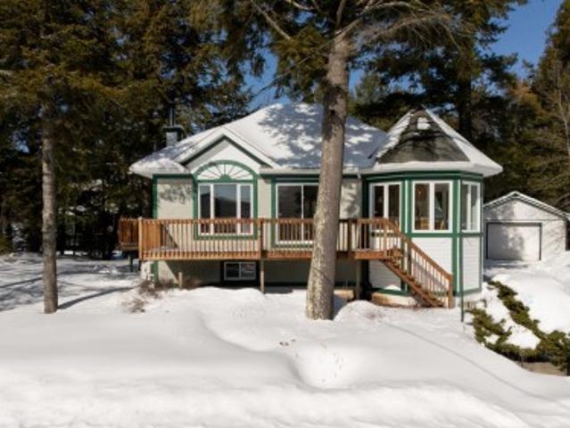 House for sale in Memphrémagog, Quebec
